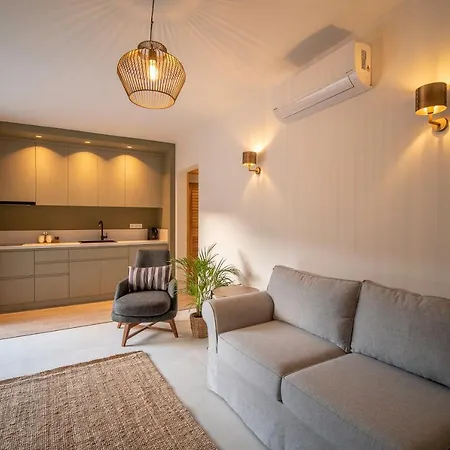 Aparthotel Yarimada Apart &